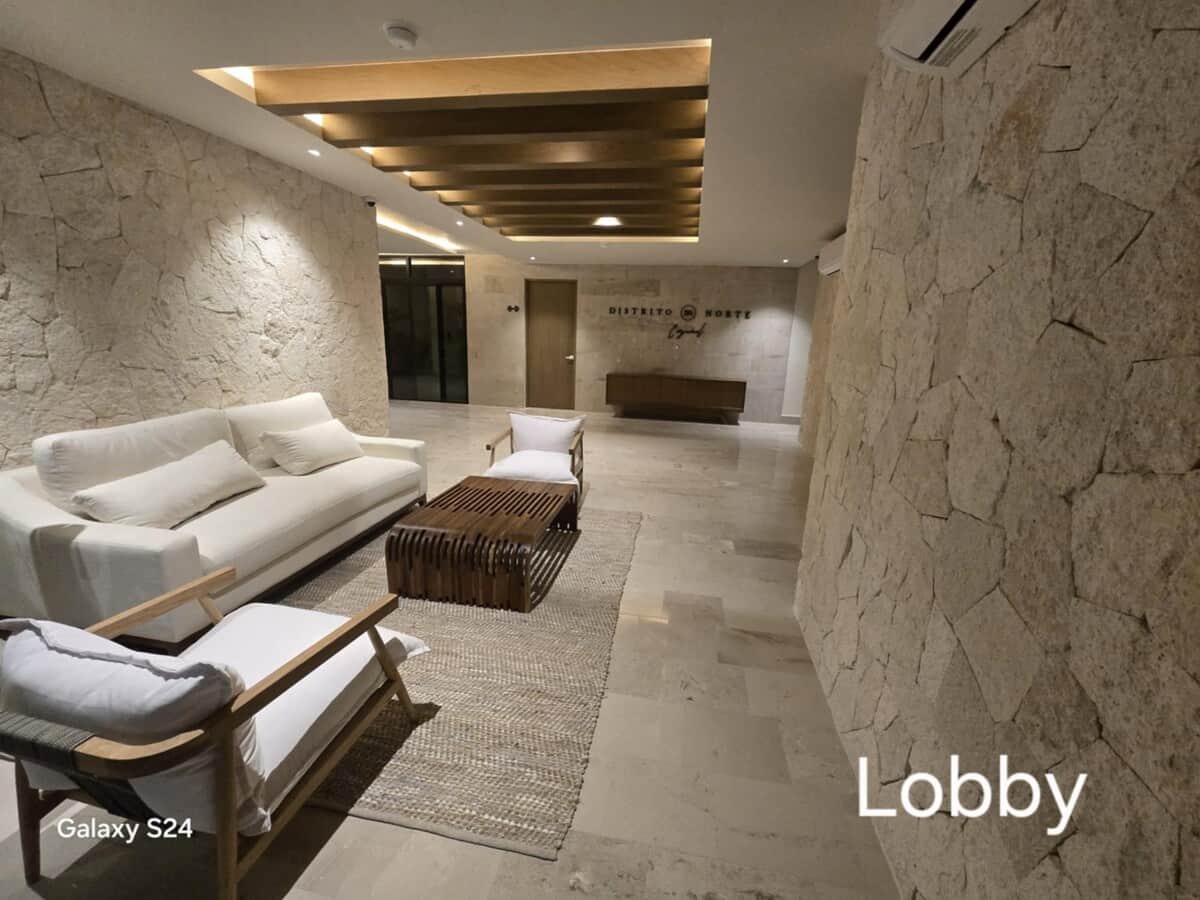 lobby.jpg